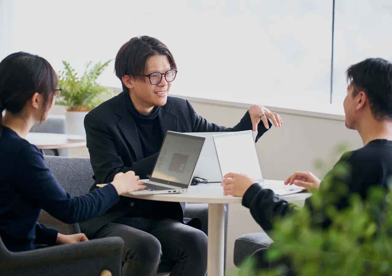 シン カイヤン 写真