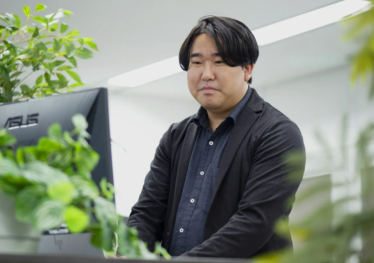 平木 佳介 写真